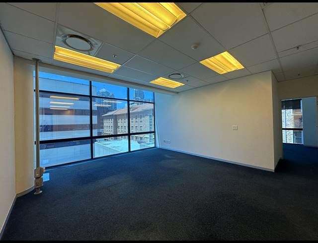80M² OFFICE TO LET IN SANDTON CENTRAL